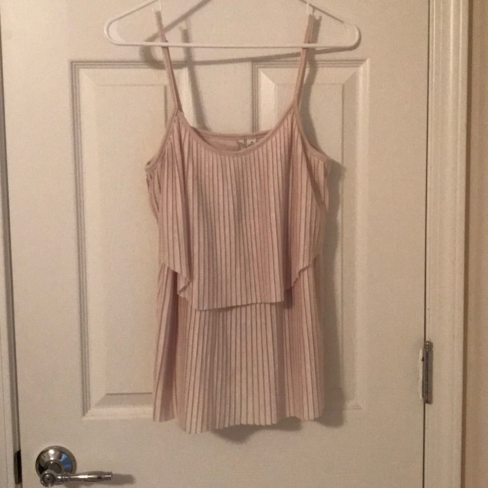 ! 3/12 ! Lauren Conrad Top